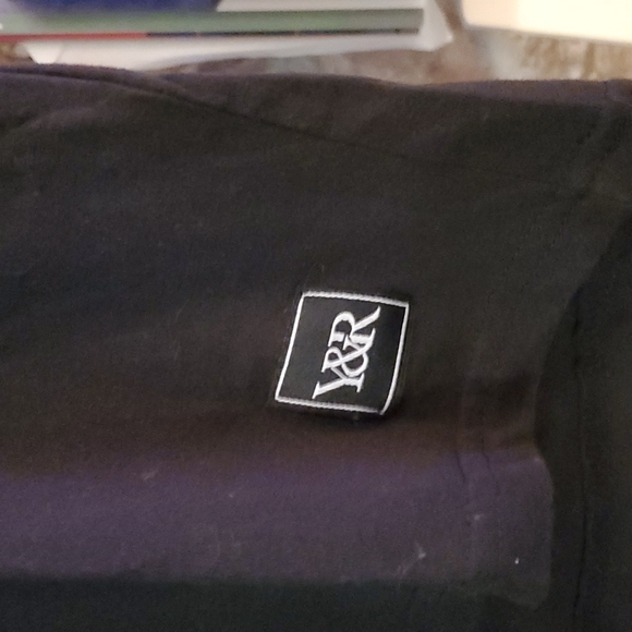 Y&R t-shirt. Men's small - Picture 4 of 6